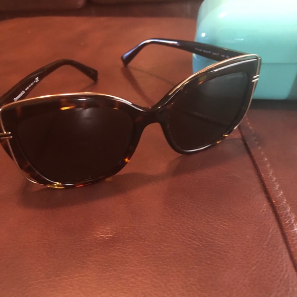High Fashion Tiffany & Co. Sunglasses - Picture 3 of 8